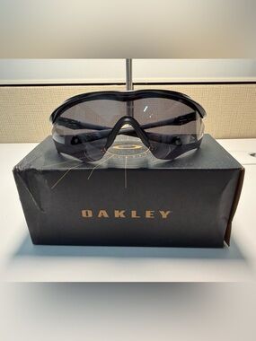 Oakley M2 Frame™ Xl Black Grey Lenses